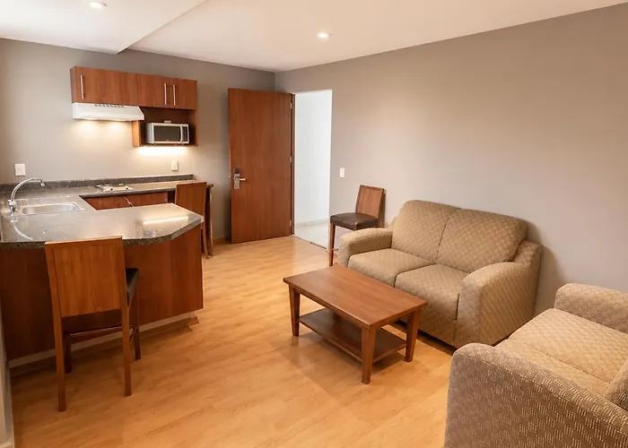 Aristoteles House 225 Hotel 3*